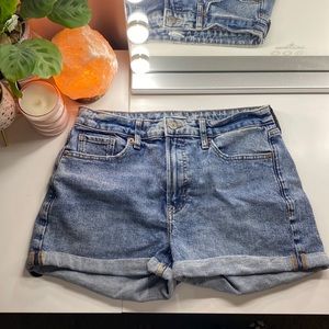 Women’s Old Navy Jean Shorts - Size 8